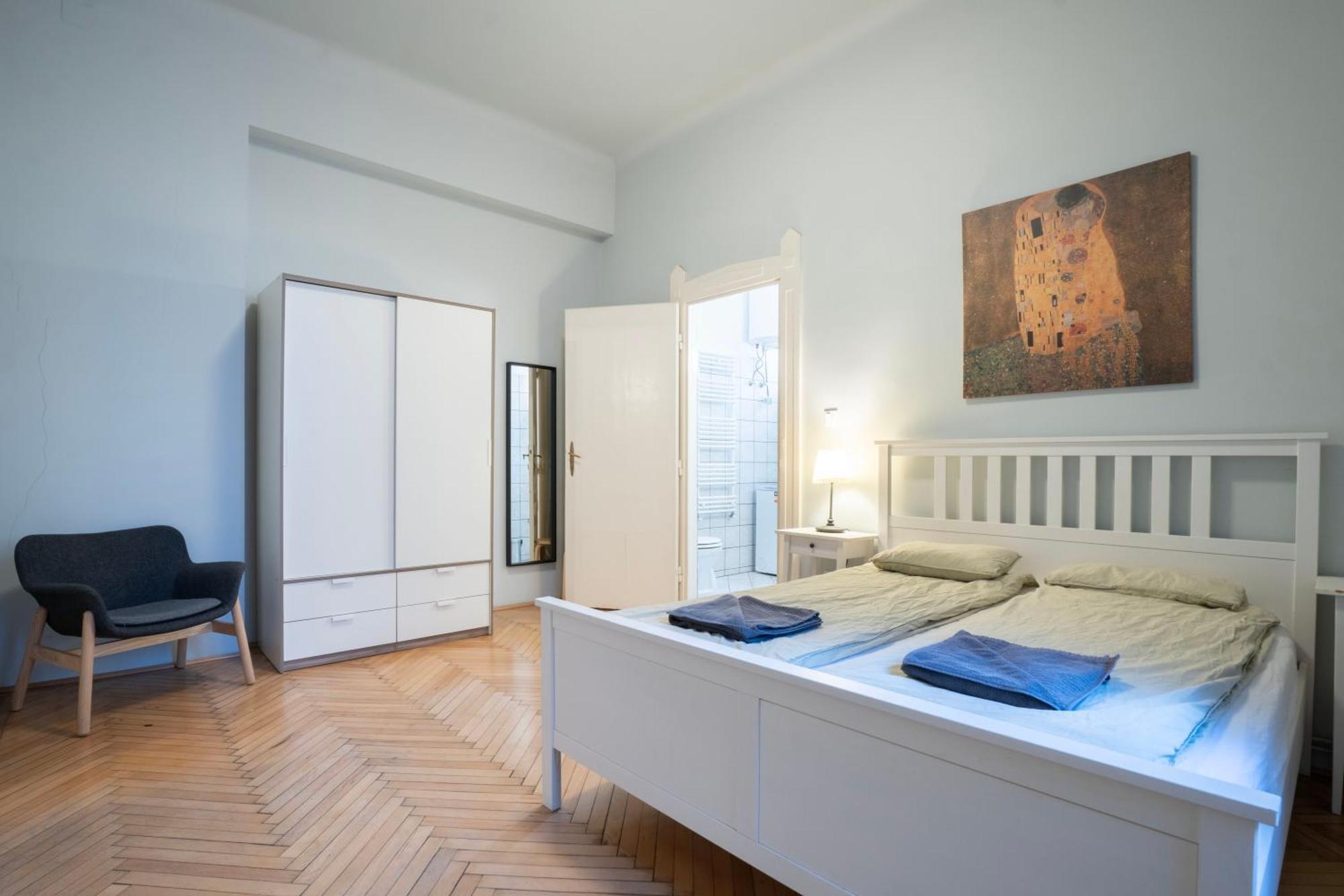 Super Comfort Apartment With 3 Rooms Next To Opera Βουδαπέστη Εξωτερικό φωτογραφία